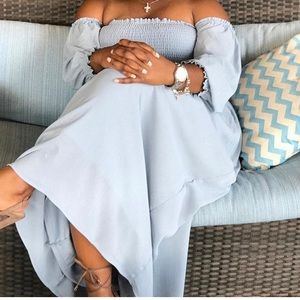 Light blue off-shoulder Chiffon dress 💙